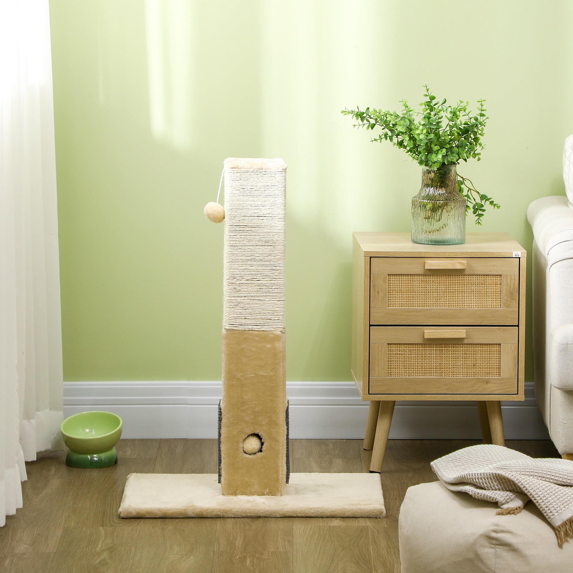 Robust klöspelare med massageborstar och leksaker – Beige, 79 cm