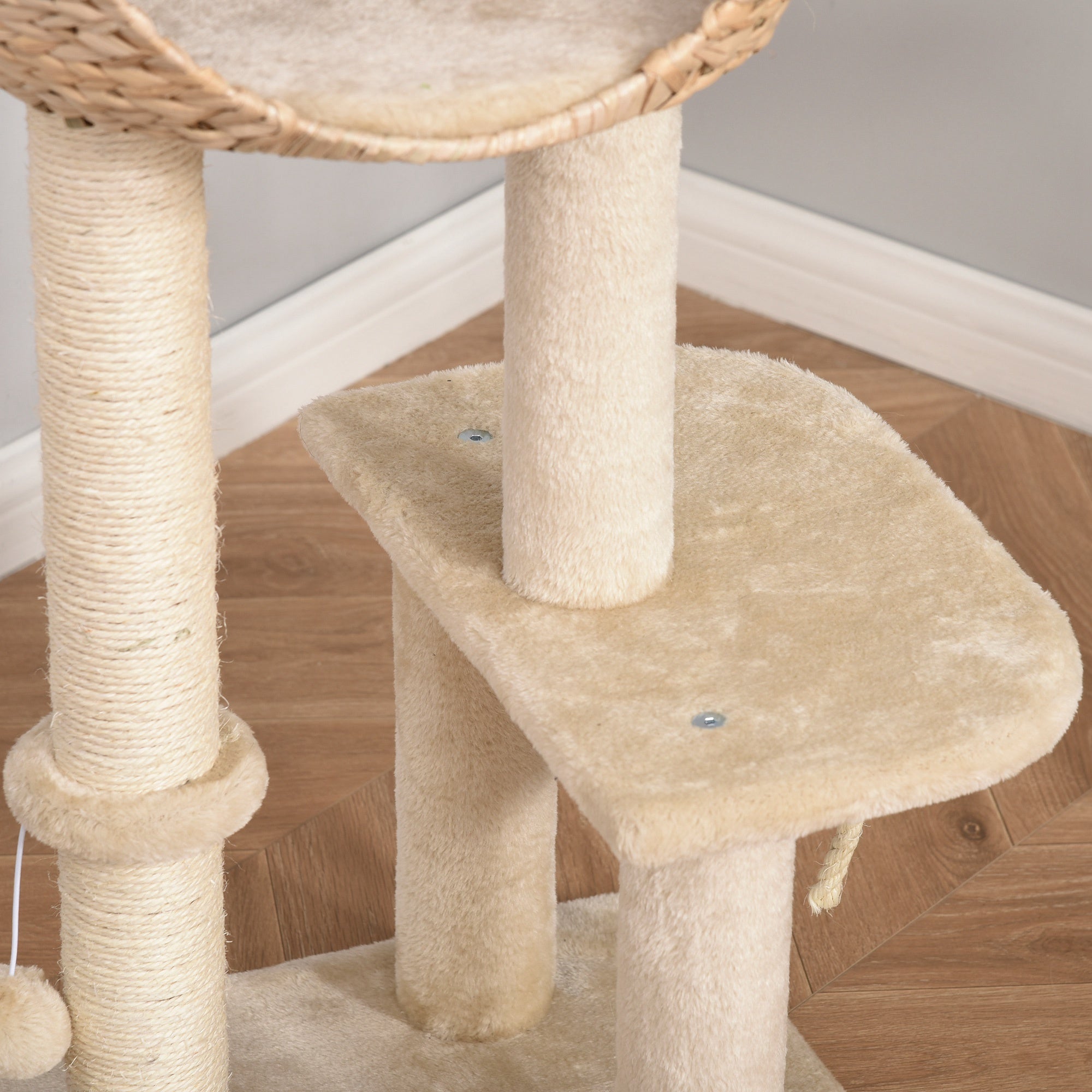 Klösträd 100 cm med grotta och plattform – Beige